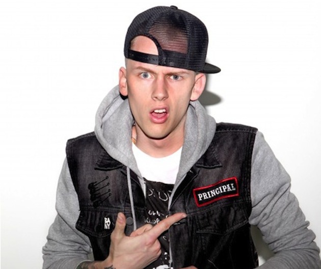 Machine-Gun-Kelly-MGK-Spring-2011-official-02-597px2